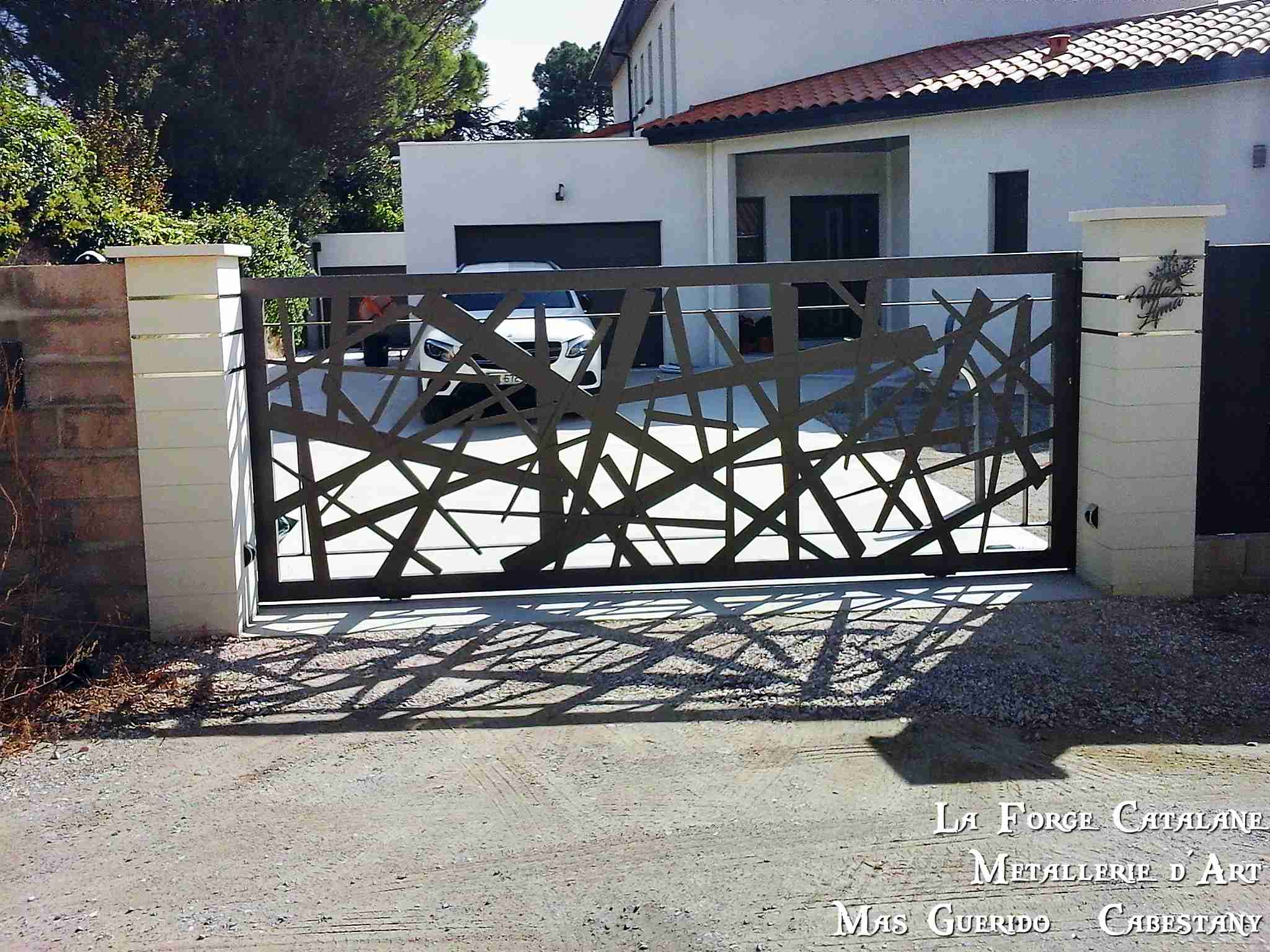 portail coulissant fer plat superpose fer forge catalane (2).jpg